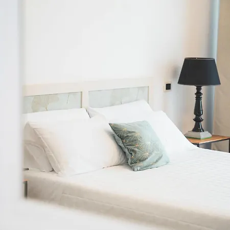 Vuvula B&B 프란카빌라 알 마레